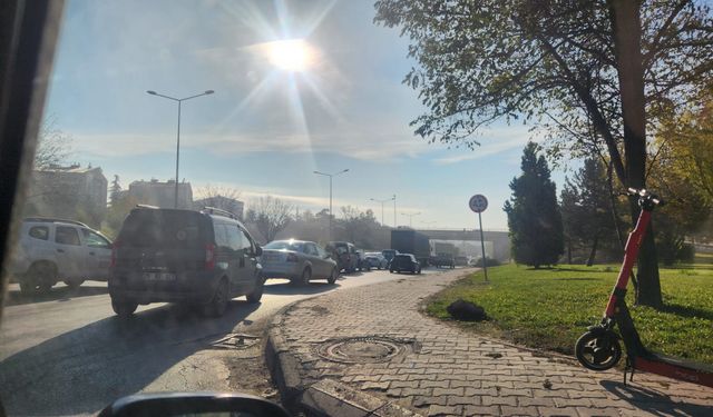 Eskişehir çevre yolunda trafik yoğunluğu!