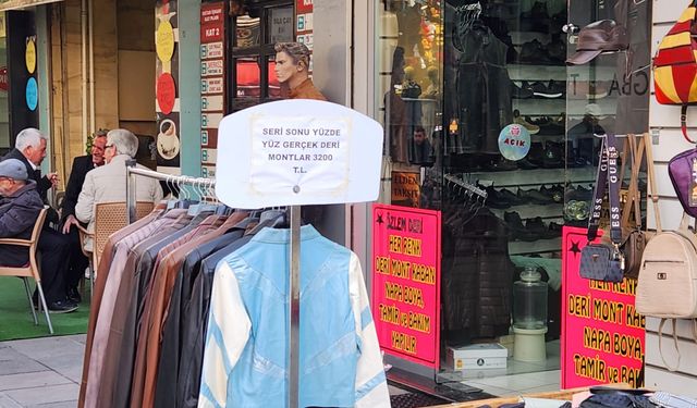 Eskişehir'de seri sonu deri montlar ilgi çekiyor