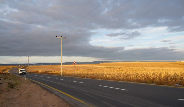 Başkan Ünlüce sözünü tuttu, yollar yenilendi