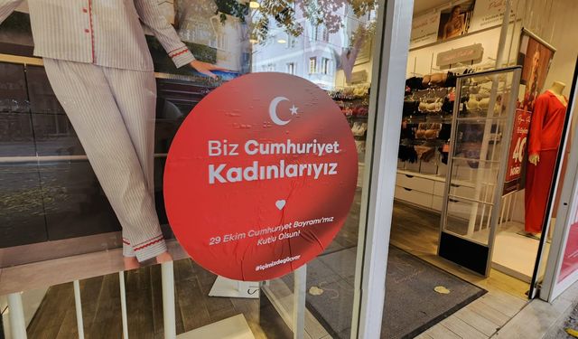 Cumhuriyet Bayramı coşkusu Eskişehir sokaklarında!