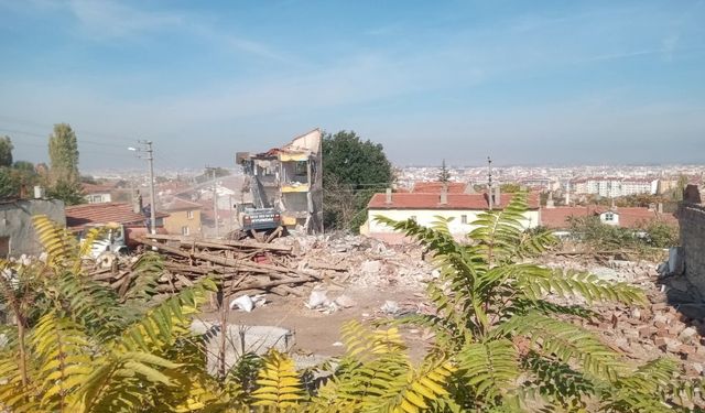 Eskişehir'in tarihi mahallesinde kentsel dönüşüm başladı!