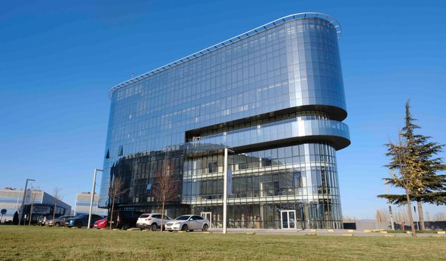 Eskişehir Ticaret Odası’nın yeni hizmet binası faaliyete hazır