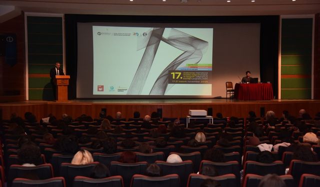 Eskişehir’de 17. Uluslararası Anadolu Kaligrafi ve Tipografi Etkinliği başladı