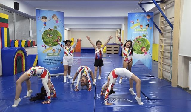 Eskişehir'de minik sporcular eğlenerek öğreniyor!