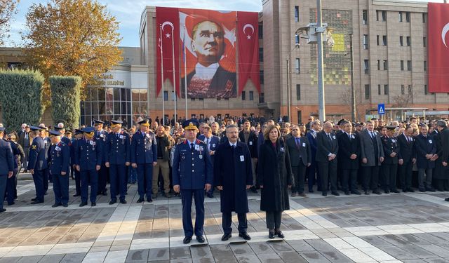 Eskişehir'de de saat 09.05’te kent sessizliğe büründü