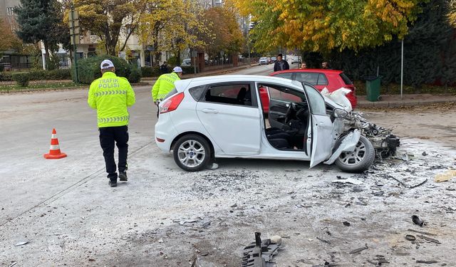 Eskişehir’deki 70 yaşındaki sürücü kazada can verdi