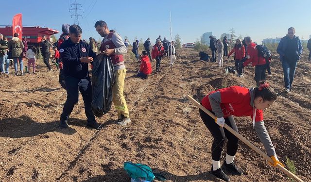 Eskişehir'de yangında şehit olanlara Ankara'da hatıra ormanı