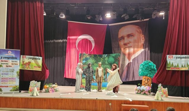 Eskişehirli çocuklardan doğa sevgisi dolu tiyatro gösterisi!