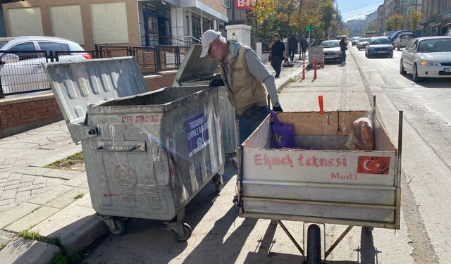 Eskişehir'de yaşına rağmen çalışma azmi takdir topluyor!