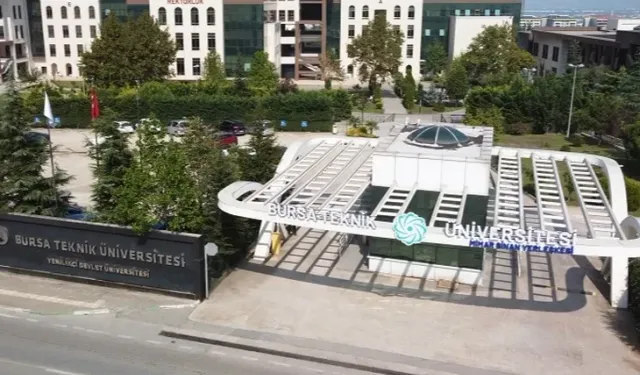 Lise öğrencileri üniversite deneyimi yaşıyor