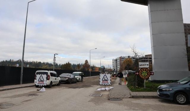 Eskişehir'de araç trafiğine kapalıydı, yeniden açıldı!