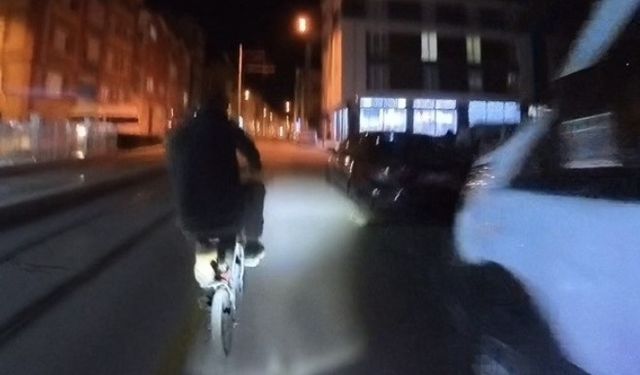 Eskişehir’de kaza anı motosiklet kamerasına yansıdı