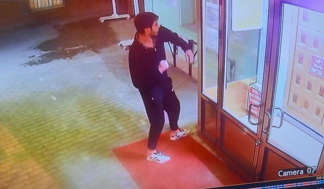 Eskişehir’de camiye yumruklu saldırı!