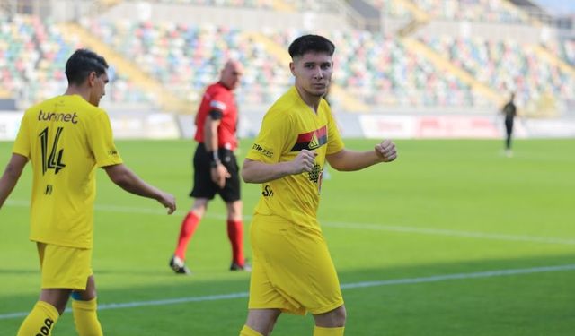Eskişehirspor'un yükselen yıldızı sahada fırtına gibi!