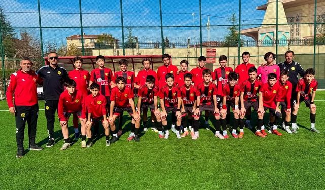 Eskişehirspor U14 takımı ilk devreyi galibiyetle kapattı