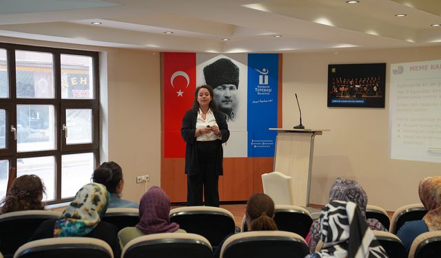 Tepebaşı Belediyesi 250 kadına, kadın sağlığı eğitimi verdi