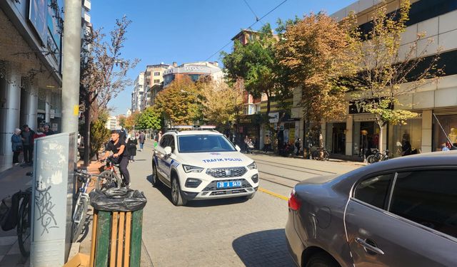Eskişehir’de trafiğe kapalı caddelerde denetimler sıklaştı!