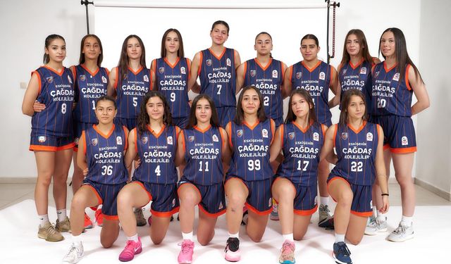 Çağdaş’ın Perileri ilk maçlarına çıkıyor