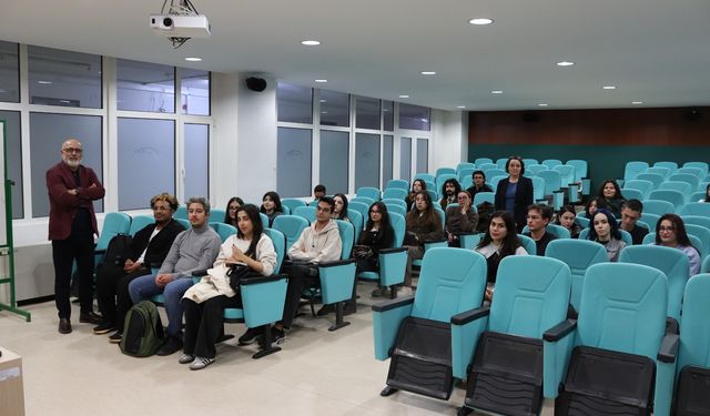 Anadolu Üniversitesi'nde Eğitim Fakültesi Öğrenci Meclisi kuruldu