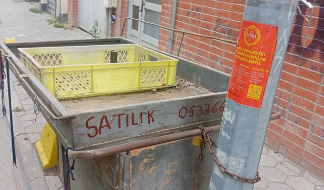 Eskişehir'de hasarlı elektrik direği sokakta endişe yarattı!