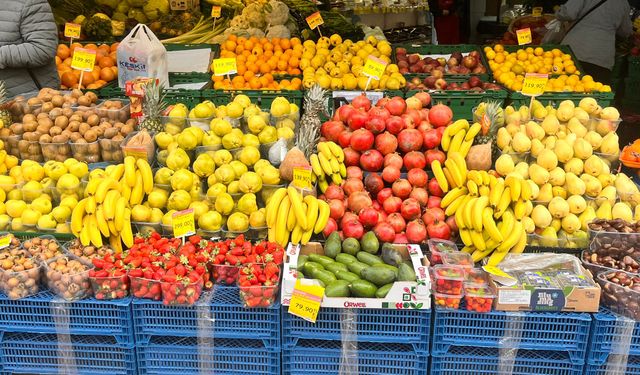 Eskişehir'de meyve fiyatları cep yakıyor