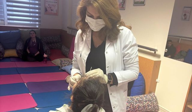 Eskişehir'de gebelere diş sağlığı uygulamalı anlatıldı