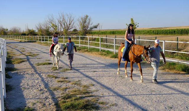 Eskişehir'de belediyeden çocuklara jest
