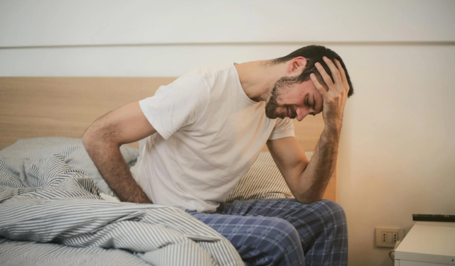 Uzmandan gıda zehirlenmesinde “24 saat” uyarısı