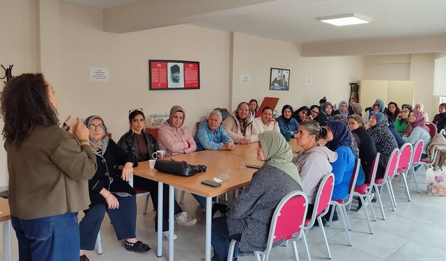 Eskişehir’de 600 kadın seminerlerle bilinçlendi!