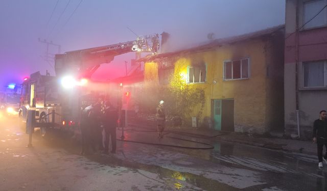 Kütahya'da sobadan çıkan yangın can aldı!