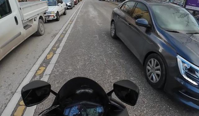 Eskişehir'de trafik canavarı, herkesin hayatını tehlikeye attı