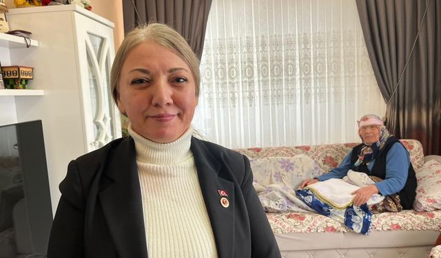 Eskişehir'de bir garip olay... Nüfus cüzdanını gören şaşkına dönüyor!