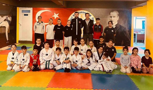 Başarılı sporculara Bursa gezisi ödülü