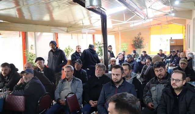 Bilecik'te çiftçiler yeni dönem için bilgilendirildi