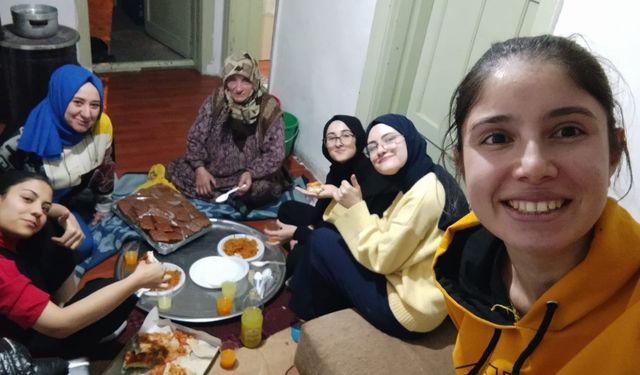 Dünya Gönüllüler Günü'nde öğrenciler boş durmadı