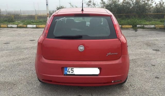 Hacizli araç trafikte yakalandı!