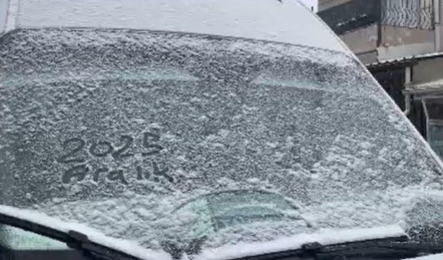 Eskişehir komşusunda da kar sevinci!