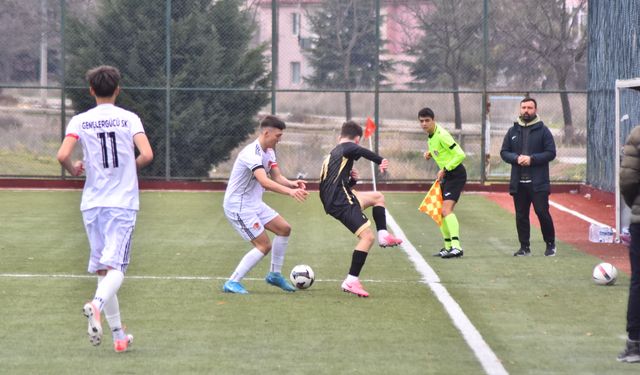 Gençlergücü ilk devreyi namağlup kapattı