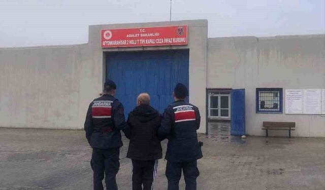 Afyon'da hapis cezasıyla aranıyordu, yakalandı