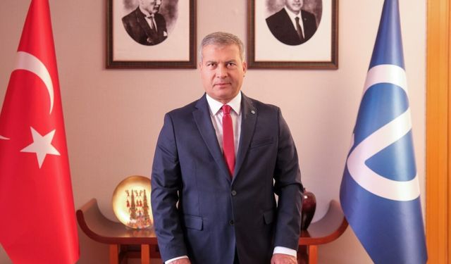 Rektör Adıgüzel, Dünya Türk Dili Ailesi Günü’nü kutladı