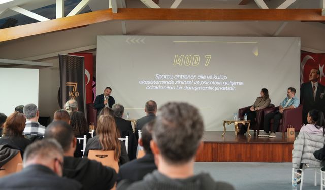 “Sporcu Ailesi Olabilmek” seminerine Eskişehir’de yoğun ilgi