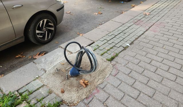 Eskişehir’de açık kablo sorunu güvenliği tehdit ediyor