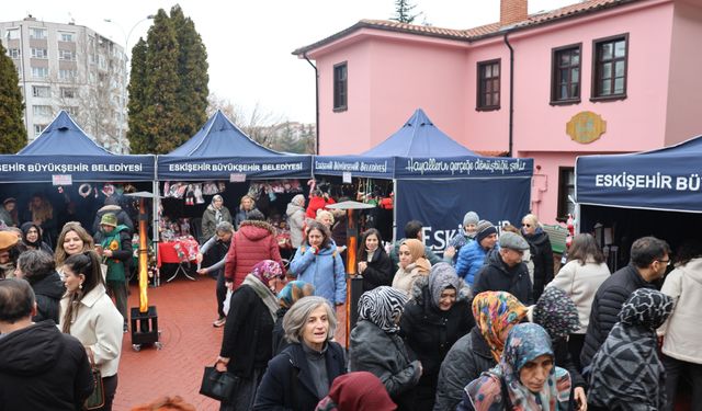 Eskişehir'de yeni yıla özel açıldı ilgi gördü