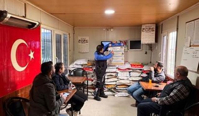 Dolandırıcılık önlemi: Polis yüz yüze bilgilendirme yaptı