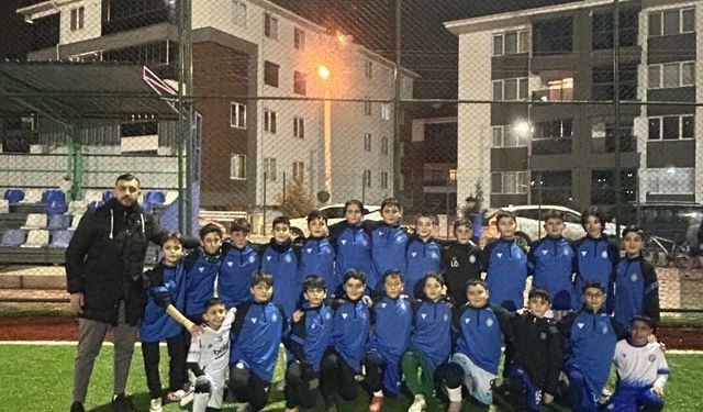 Abilerini örnek alarak hırsla çalışıyorlar