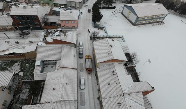 Eskişehir'de kar ve buzlanmaya karşı yoğun çalışma!