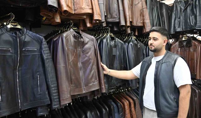 Eskişehir'de deri ustasından kışlık mont tavsiyesi