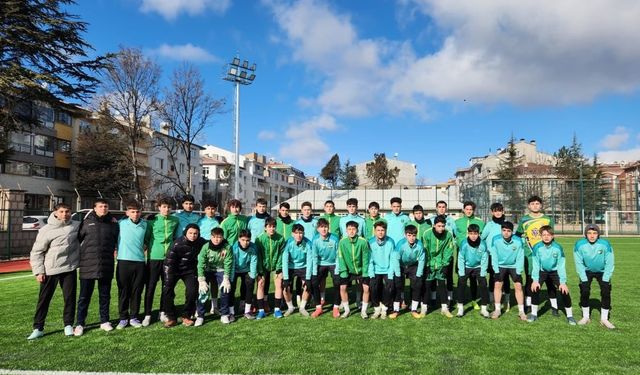 Hazırlık maçı sayesinde eksikler görüldü