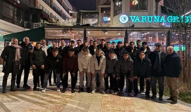 Lider takım yemekte bir araya geldi