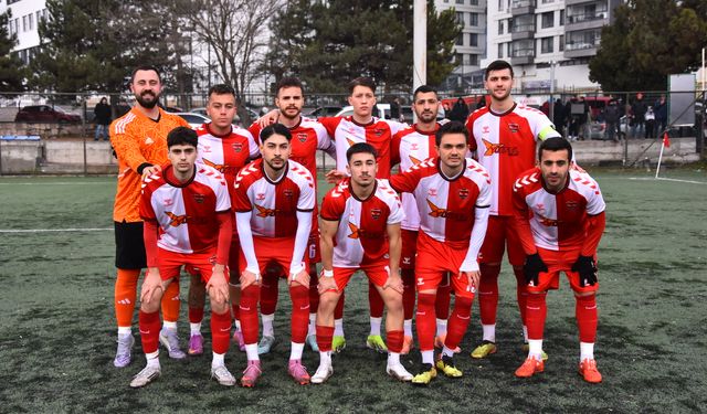 Sağlıkspor yarıştan iyice koptu